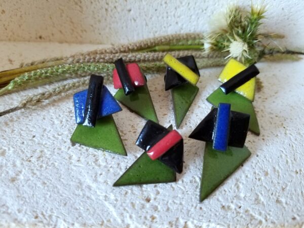 LIUBOV POPOVA PENDIENTES