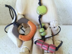 COLLARES